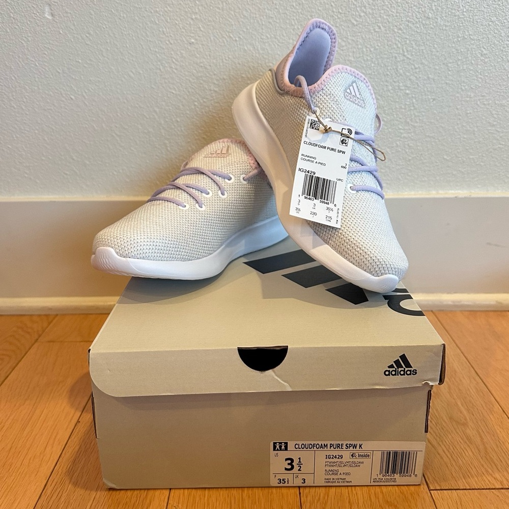 Adidas Cloudfoam Pure Shoes Size 3.5 Silver White Girls Sneakers New in Box